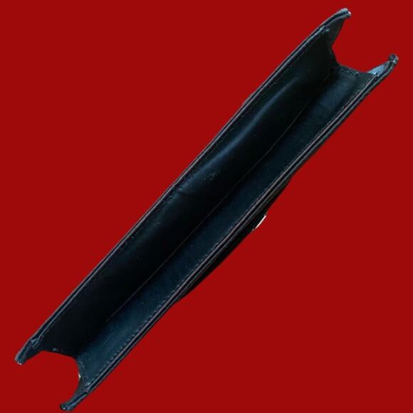 Vintage Black Satin Evening Bag with Silver Fan Decal and Chain Shoulder Strap - Picture 11 of 12